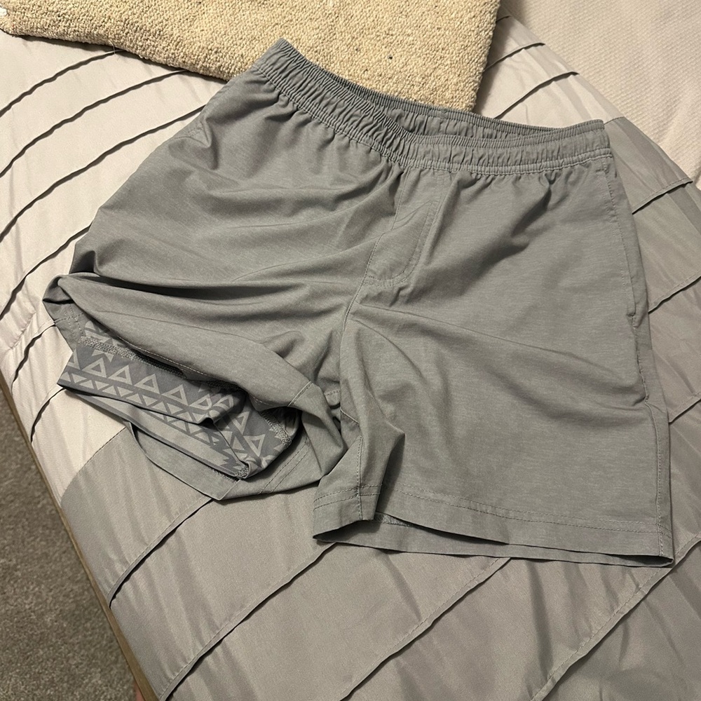 Chubbies Gray Men's Shorts